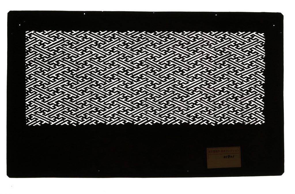 01801　サヤ型　星ナシ　糸入