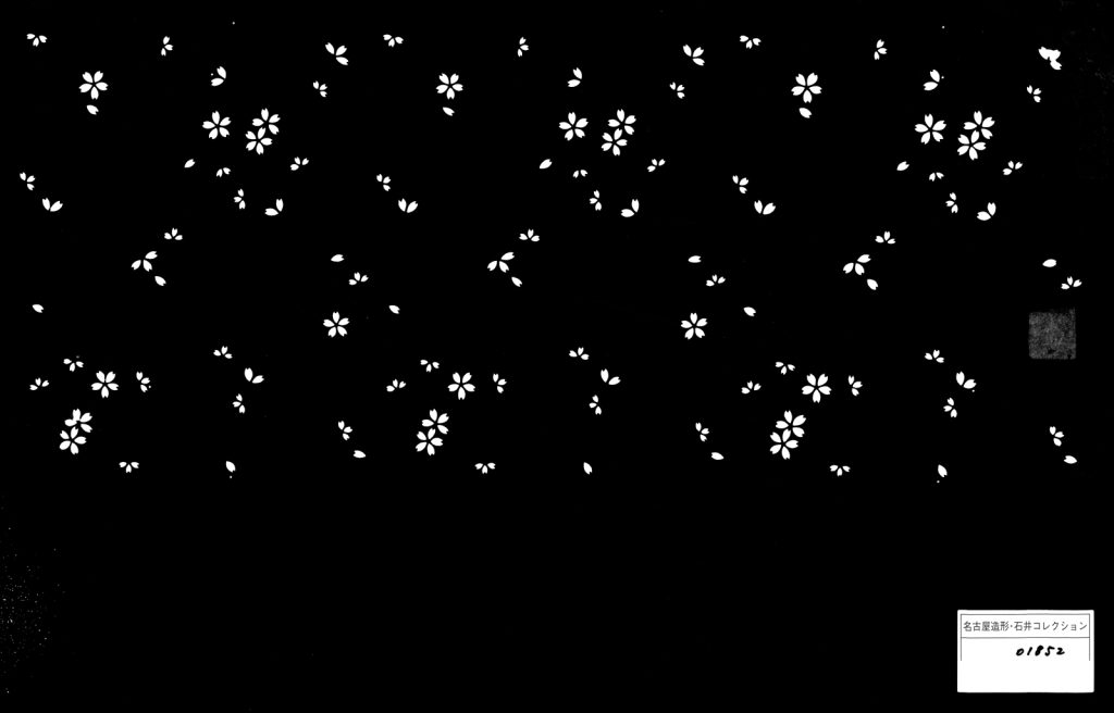 01852　桜花ちらし