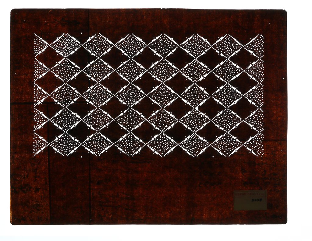 02048　アラレ入菱格子