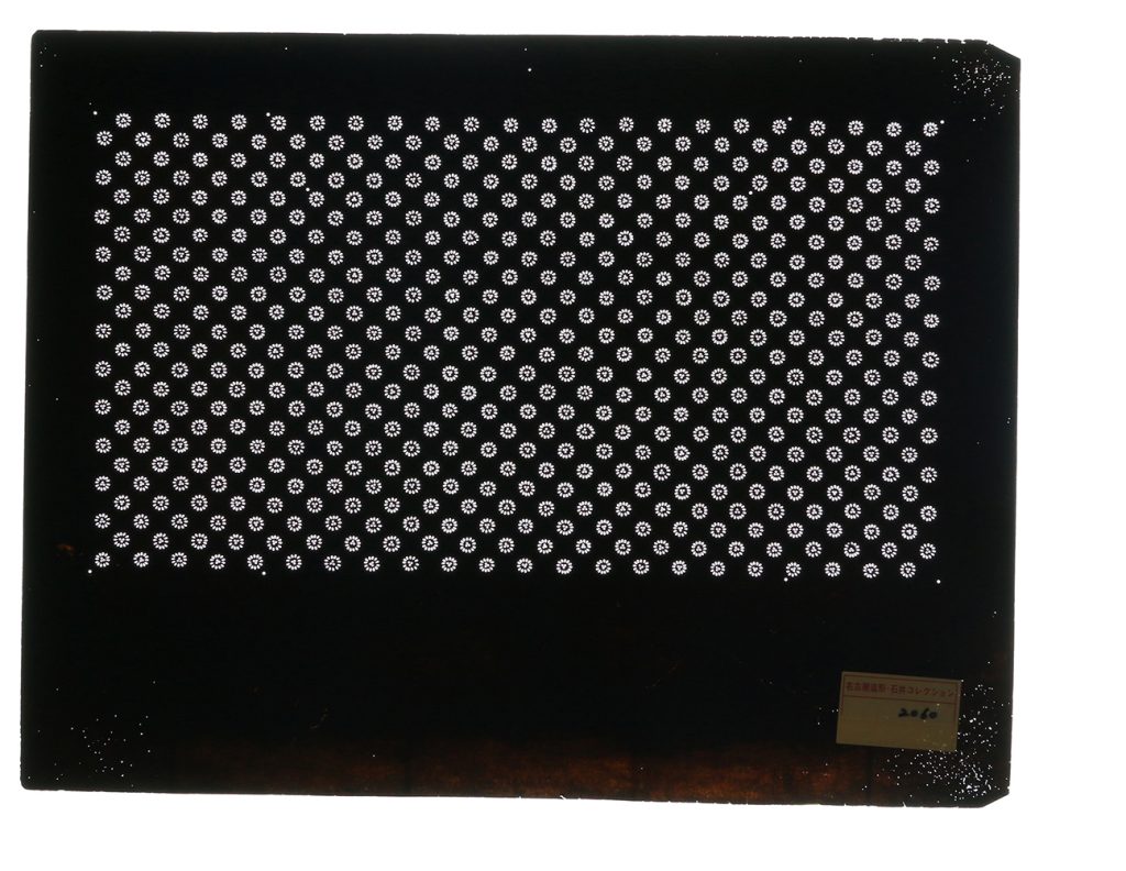 02060　小花格子