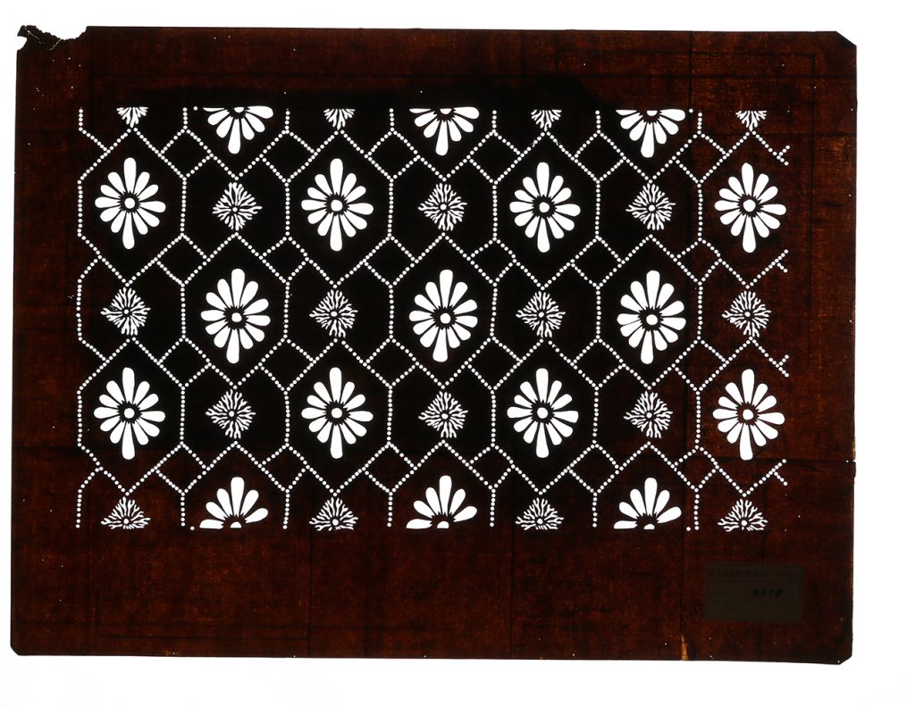 02118　花入亀甲変つなぎ