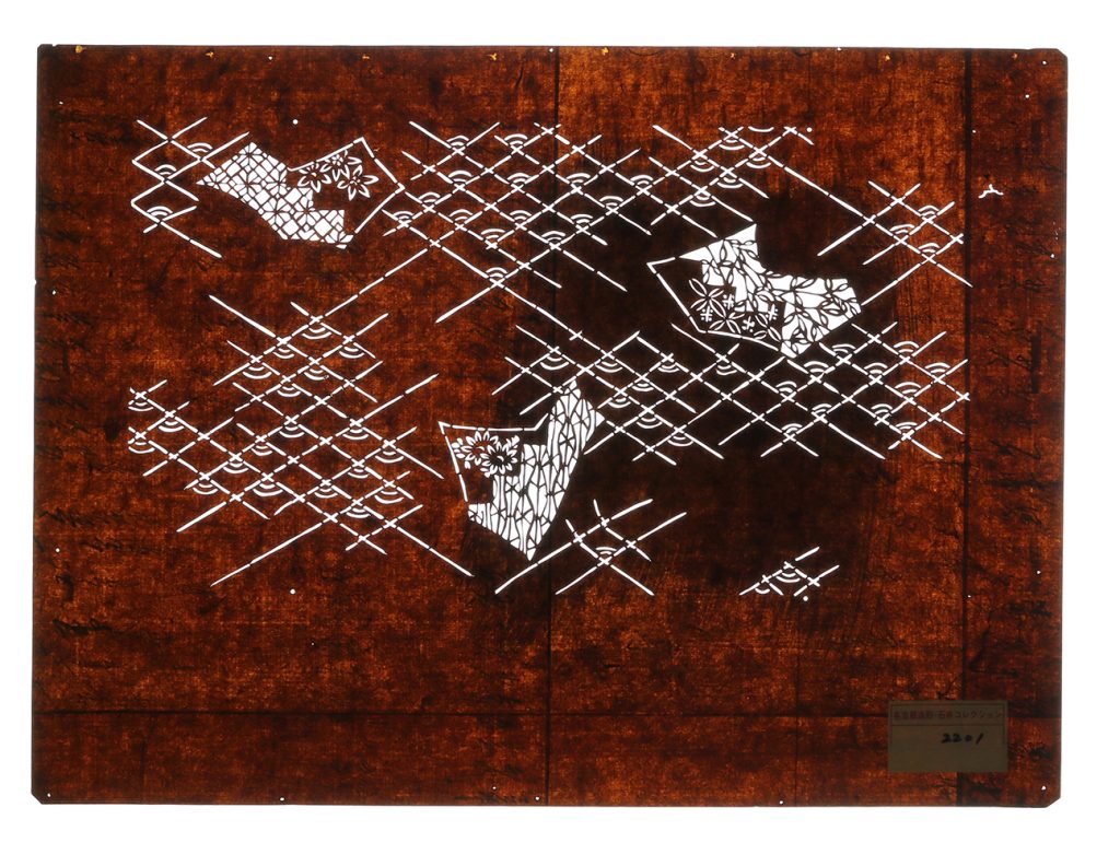 02201　菱に色紙